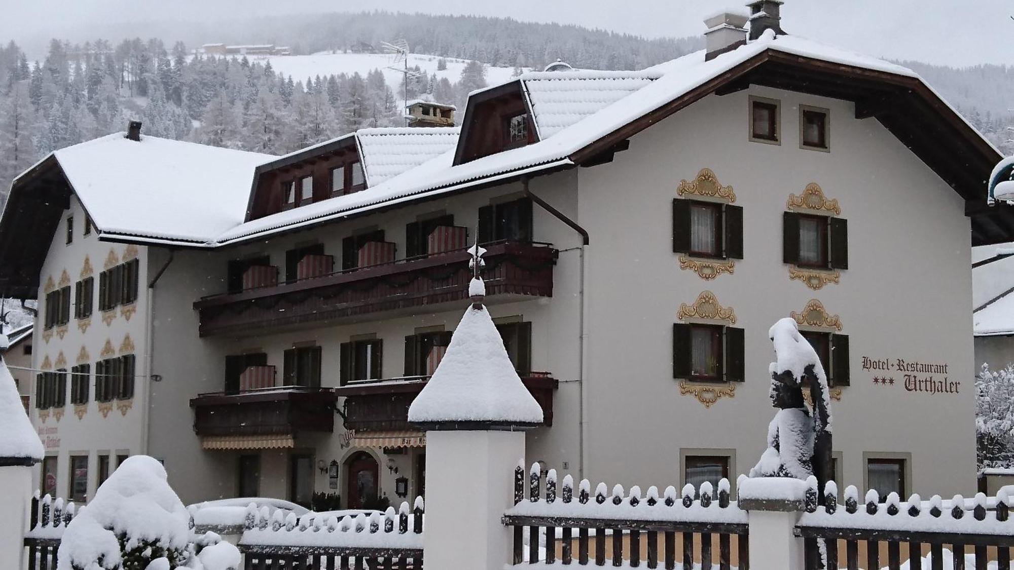 Hotel Urthaler Доббиако Экстерьер фото